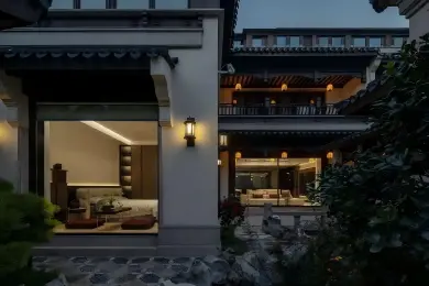 融创·揽月府
